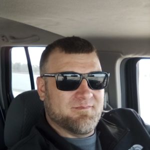 Meet your Posher, Bradley